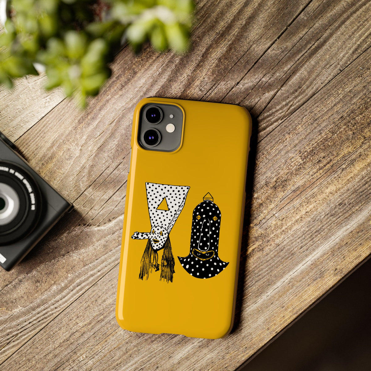 Angine de Poitrine Mustard Hamsa Slim Phone Case