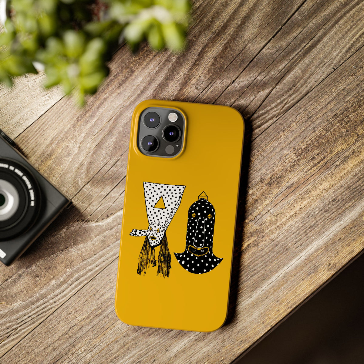 Angine de Poitrine Mustard Hamsa Slim Phone Case