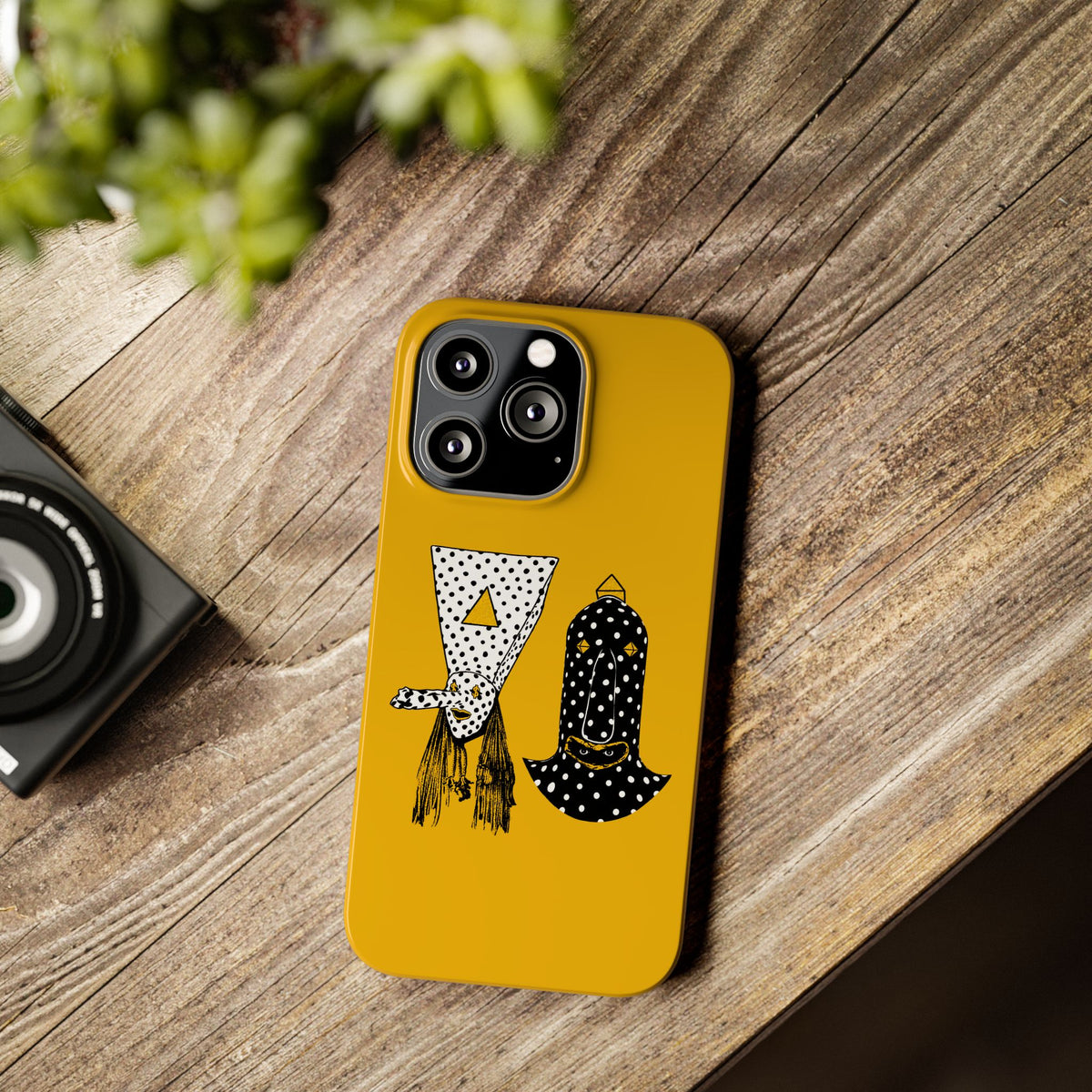 Angine de Poitrine Mustard Hamsa Slim Phone Case