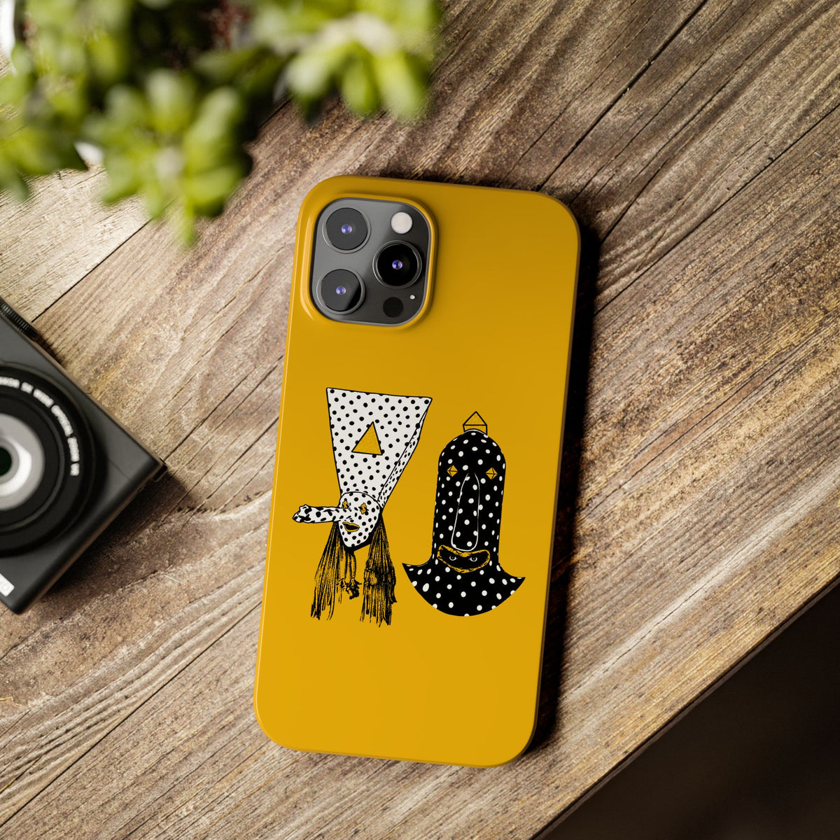 Angine de Poitrine Mustard Hamsa Slim Phone Case